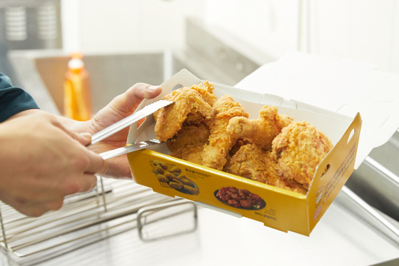 韓国人夫と結婚したら食卓は毎日チキン？YouTubeで話題の「日韓チキン格差」が面白い！